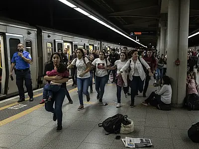 Passageiros relataram momentos de tensão e correria na Estação Celso Daniel em Santo André.