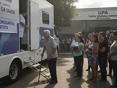 Carreta da Saúde em Guarujá oferece estrutura moderna para exames de imagem gratuitos.