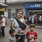 Bolsa Família: Mais de 130 mil famílias da RMVale recebem o benefício este mês