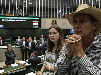 Plenário do Senado Federal durante discussão de projetos econômicos estratégicos.