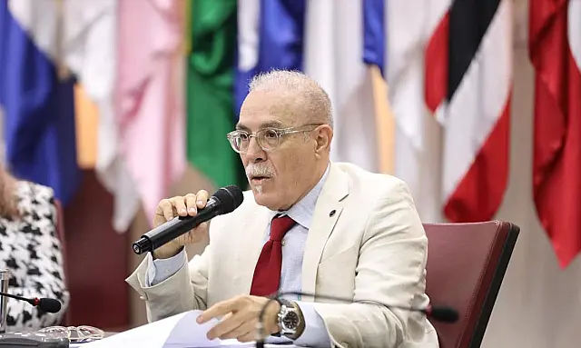 Ditadura militar: proposta quer cobrar empresas por indenizações.