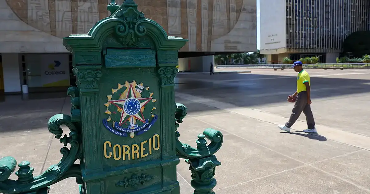TCU alerta para risco fiscal bilionário com Correios e cobra socorro do governo