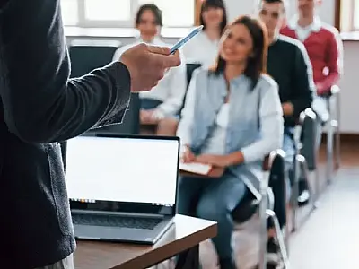 O campus do Instituto Federal em Cubatão oferece infraestrutura completa para a capacitação profissional.
