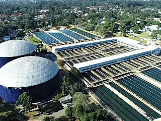 As obras fazem parte do plano de universalização da Sabesp, que prevê investimentos de R$ 8,1 bilhões entre 2026 e 2029.