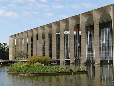 Sede do Ministério das Relações Exteriores (Itamaraty), em Brasília, responsável pela emissão de alertas consulares.
