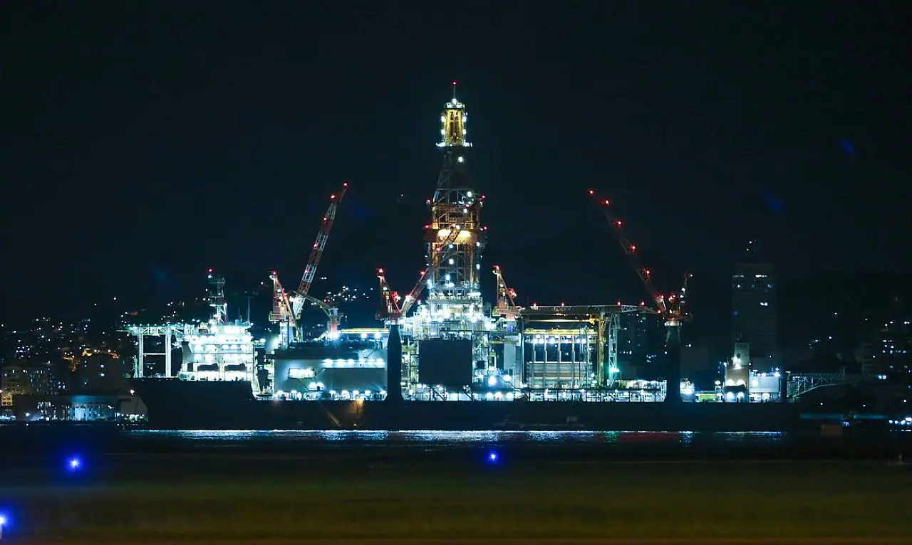 Camex prorroga imposto de 12% sobre exportação de petróleo, mas cobrança está suspensa por liminar