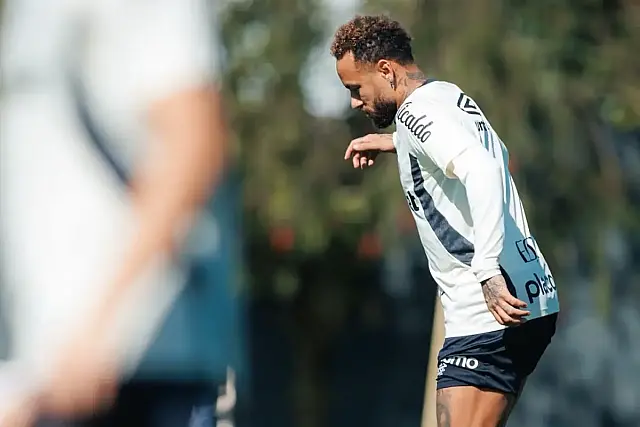 Neymar de volta: o impacto físico e tático do craque no gramado do Nubank Parque