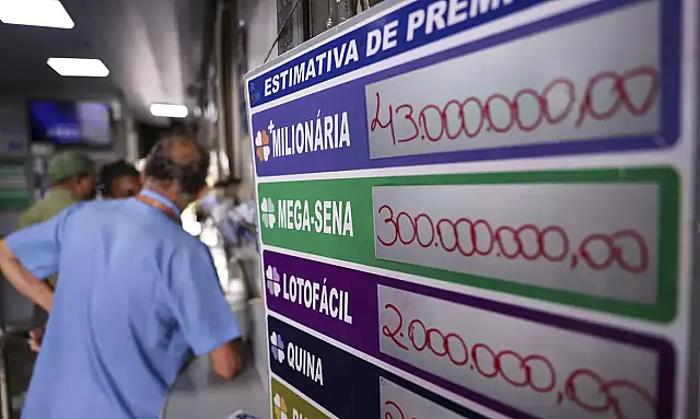 Mega-Sena acumula e vai a R$ 45 milhões: veja dezenas do concurso 3045 e como apostar