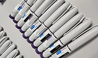 Pediatras alertam para riscos de canetas emagrecedoras em crianças e adolescentes