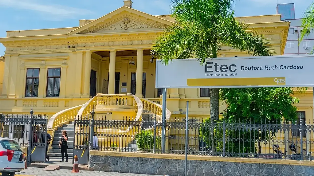 Etec de São Vicente abre vagas remanescentes para cursos técnicos gratuitos