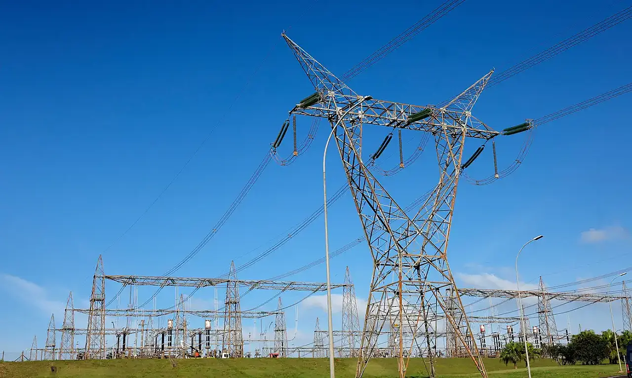 Fim do monopólio da luz: governo define datas para você escolher seu fornecedor de energia