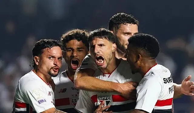 São Paulo vence o Internacional por 1 a 0 e ganha fôlego após queda na Sul-Americana