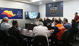 Santos mobiliza mais de mil profissionais diante de chuva forte e rajadas de até 70 km/h