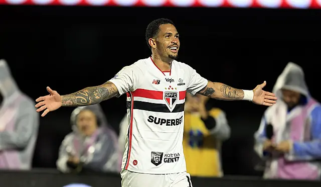 São Paulo bate Atlético-MG no Morumbi e engata arrancada contra o rebaixamento