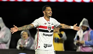 São Paulo bate Atlético-MG no Morumbi e engata arrancada contra o rebaixamento