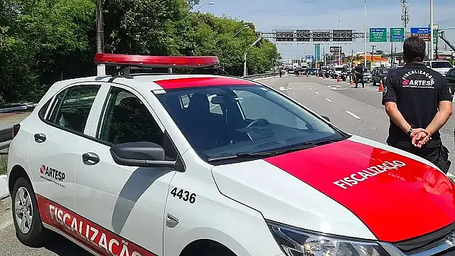 Artesp reforça fiscalização do cinto em ônibus intermunicipais de São Paulo