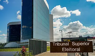 TSE vai revisar decisão que suspendeu postagens sobre Nossa Senhora em campanha