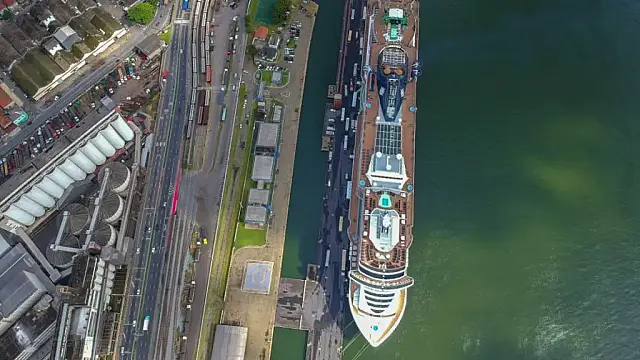 Buenavista, MSC Musica, MSC Divina e Costa Diadema estão entre os navios previstos no Porto de Santos.